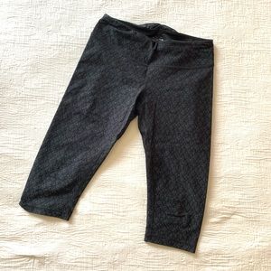 Prana Black Capri Yoga Leggings